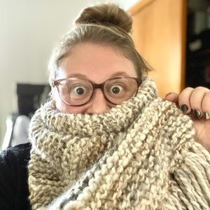 Meet your Posher, Brittney